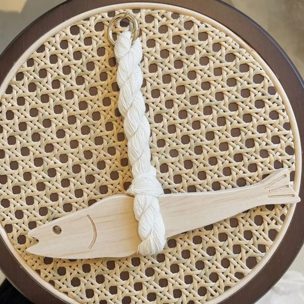 Resin Art And Wood - زينة سيارة خشبية إبداعية على شكل