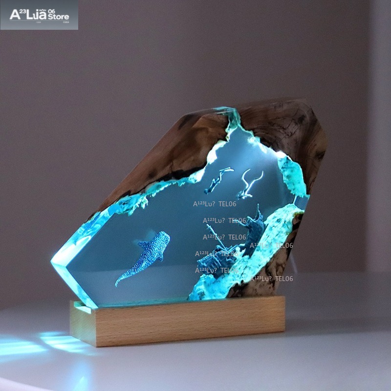Resin Art And Wood - مصباح ليلي من الخشب والراتنج بتصميم