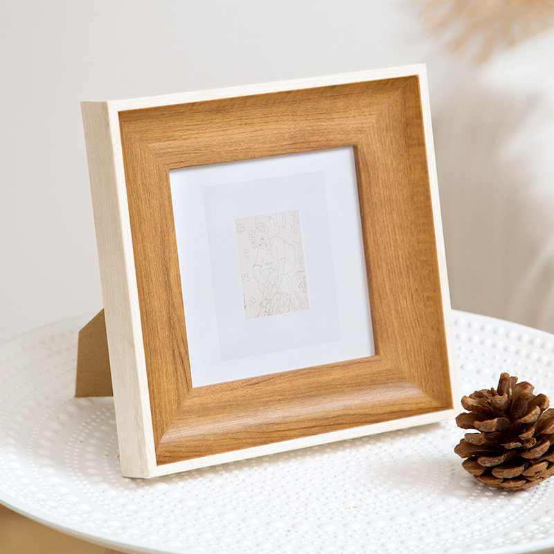 إطار صور مربع متعدد الألوان بم - مراجعة Resin Art Stand وسعره